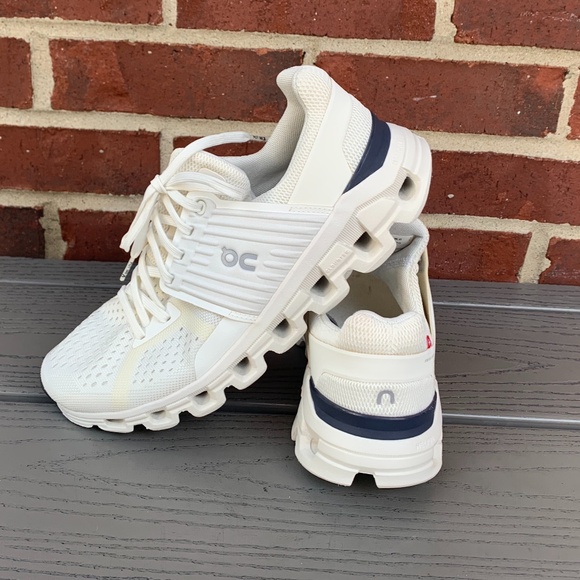 On Running Cloudswift Sneakers - Picture 13 of 13